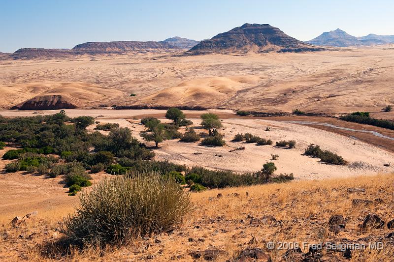 20090604_142609 D3 X1.jpg - Overlooking a Himba Village